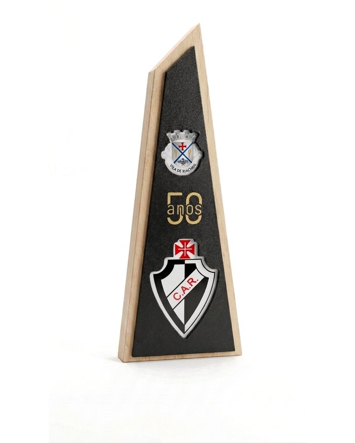 Troféu de madeira 50 anos C.A.R., Vila de Riachos